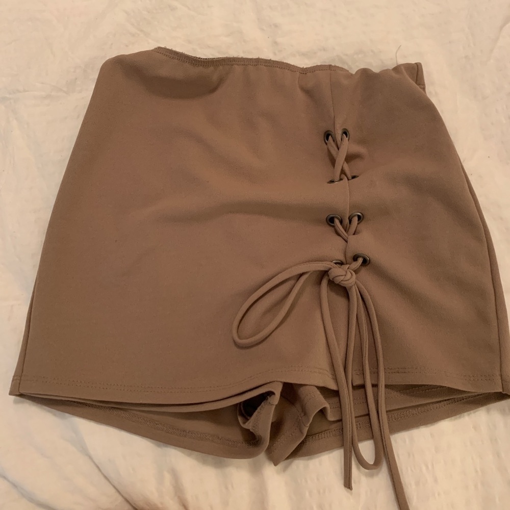 Lace up skirt